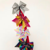 Downwards Bow Holder